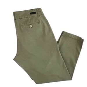 Kut From the Kloth Green Women Capri Lightweight Pants Size 8